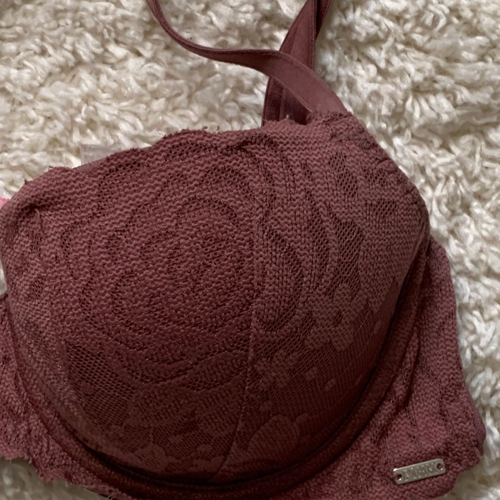 VS PINK BRA!
